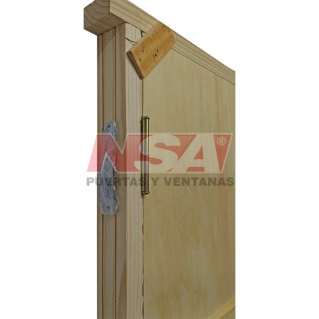 PUERTA PLACA SANTIAGUEñA DE PINO 085X200 DER