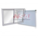 Ventana de aluminio con hojas corredizas + cortina roller blackout blanca.
