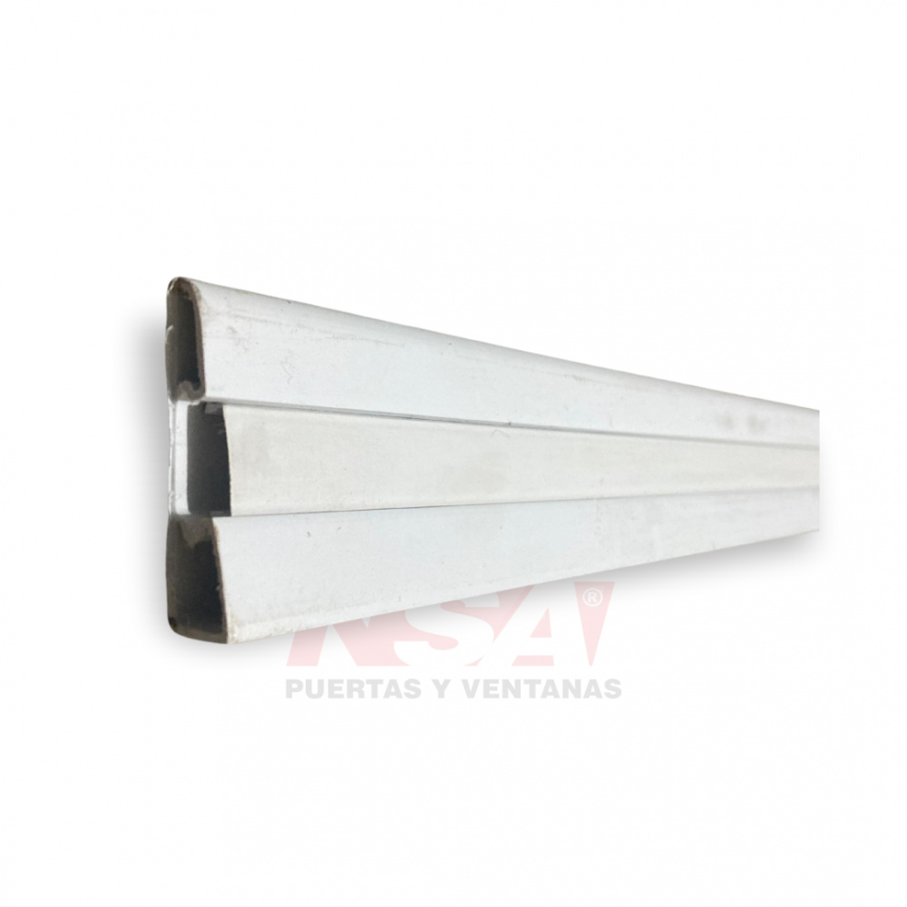 Zocalo de piso color con pasacable color Blanco