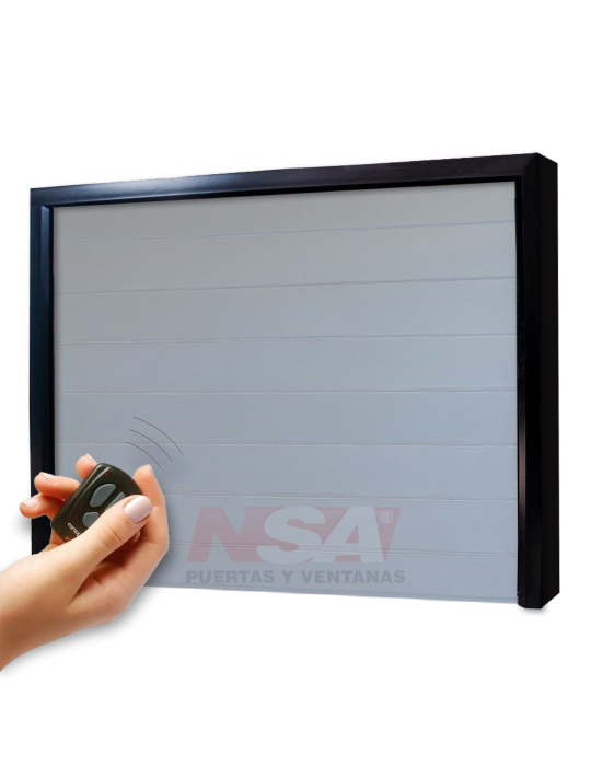 Portón levadizo automático simil aluminio blanco. Medidas 2,62 x 2,10.